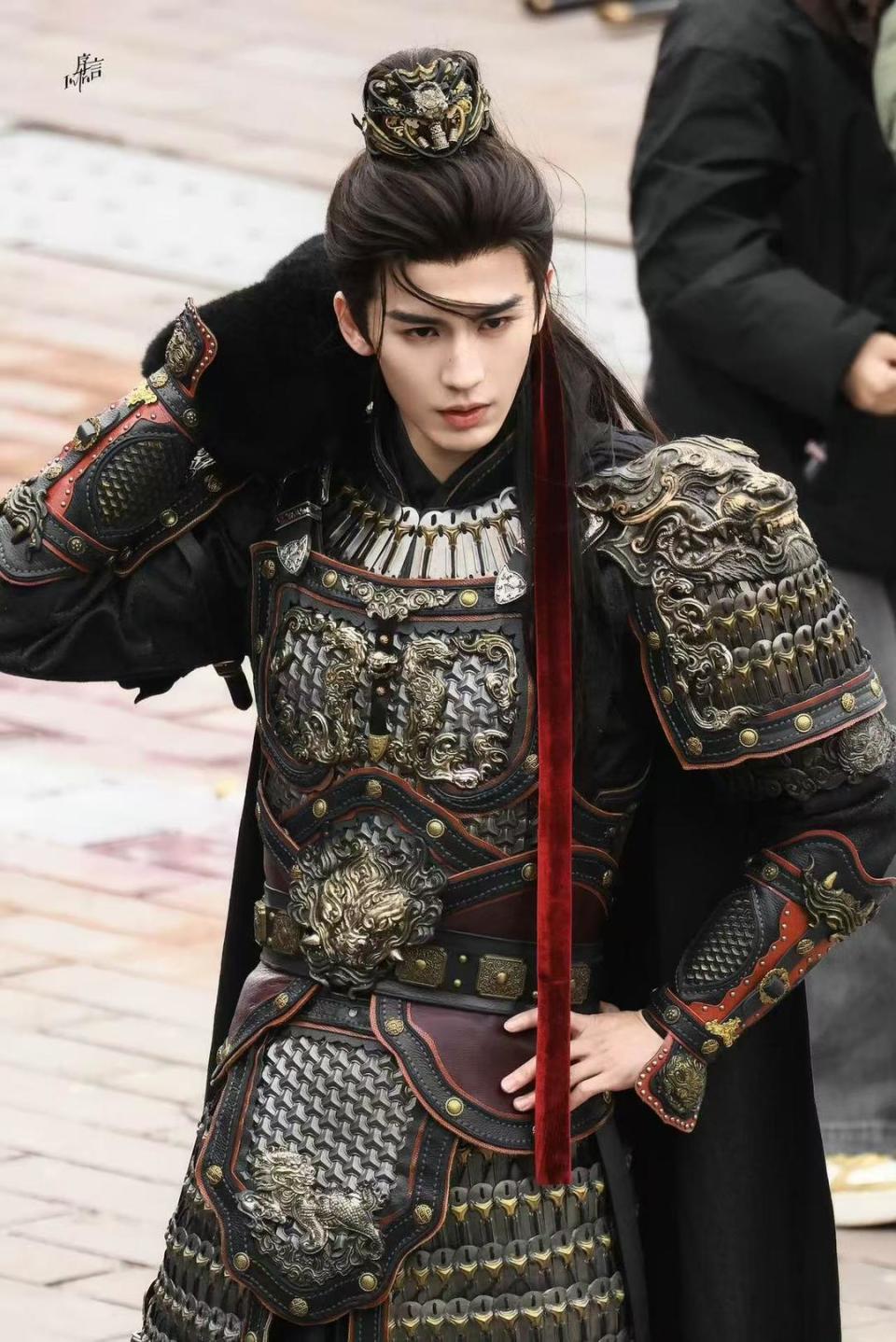 “粉底液将军”被嘲冤不冤