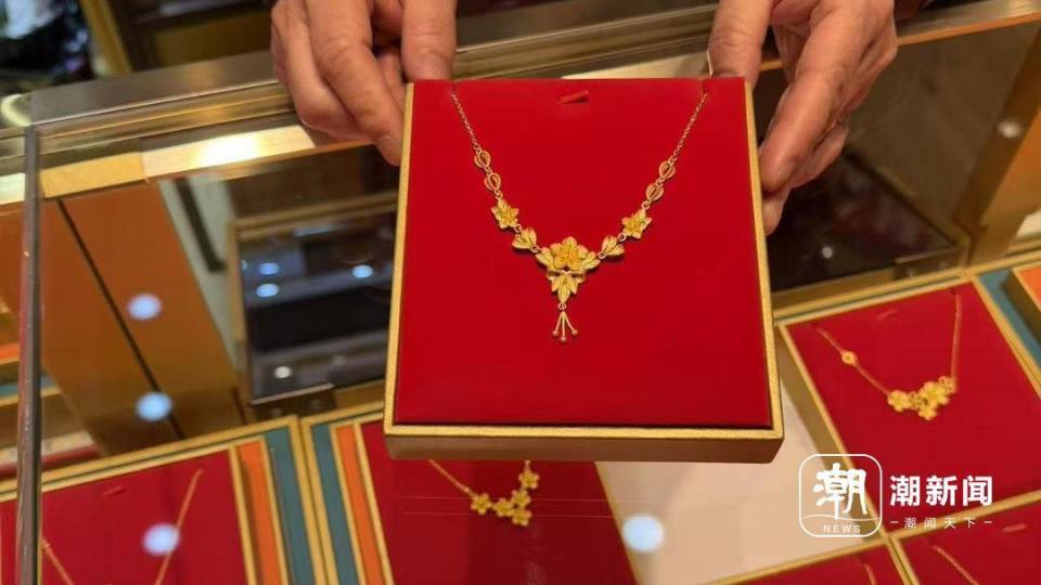 攒金豆的年轻人开始“退烧”